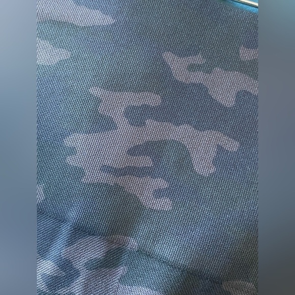 Spanx Look At Me Now Full Length Leggings in Black Camo - New with tags - Picture 10 of 12